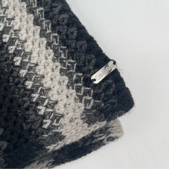 CALVIN KLEIN Scarf Infinity Loop Knit Yarn Winter Fall One Size Gray Black NWT - Picture 7 of 14